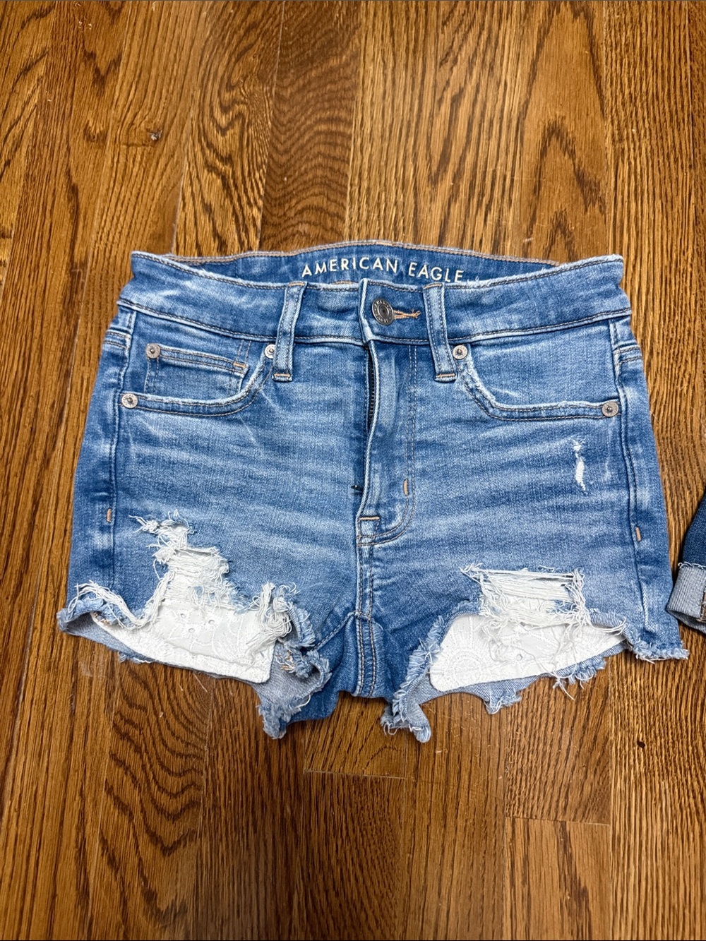 American Eagle Outfitters Women's Blue Denim Shorts (Distressed & Rolled Hem) - Picture 2 of 5